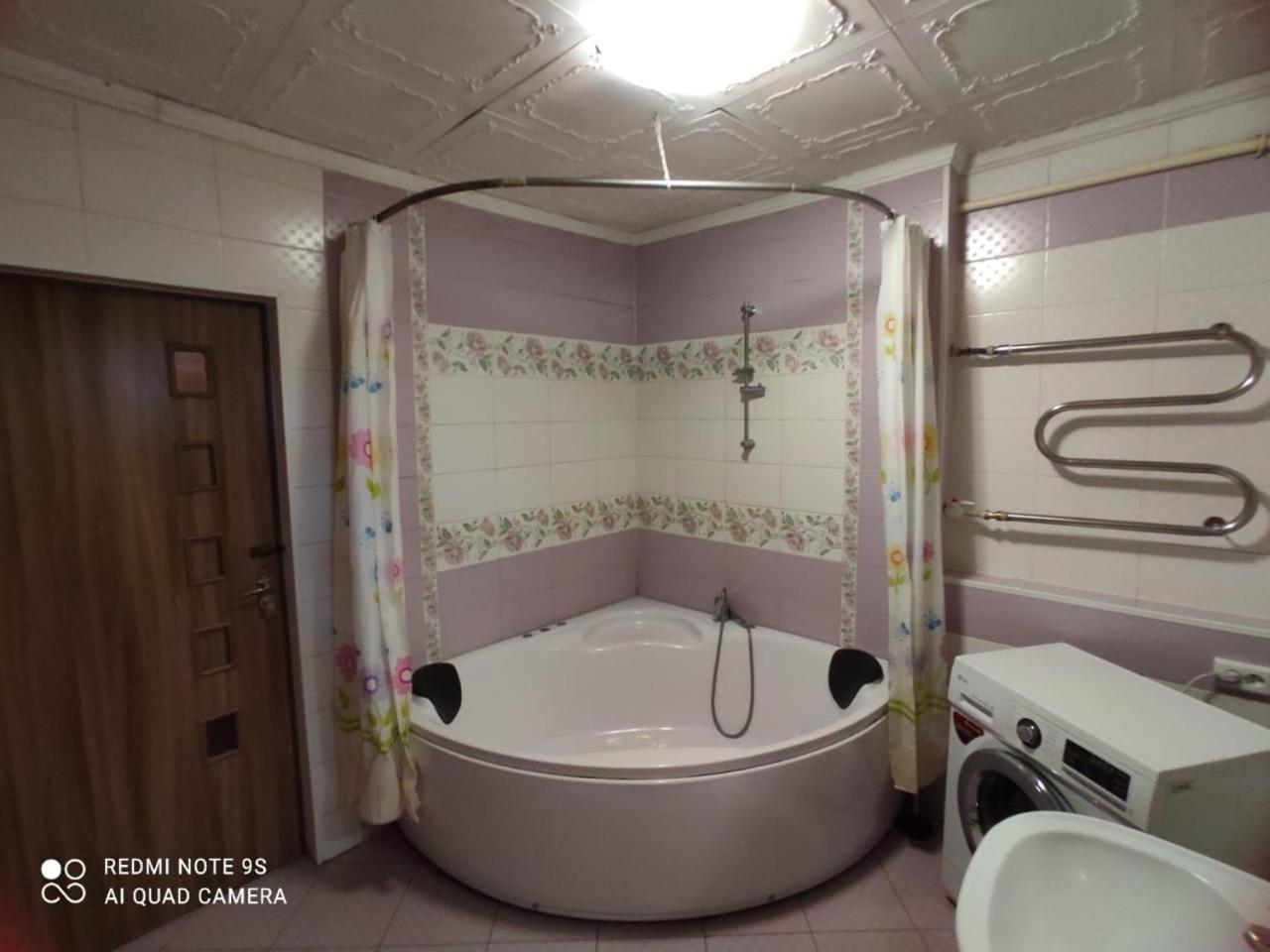Hostel "Ormanova" Almatı Dış mekan fotoğraf